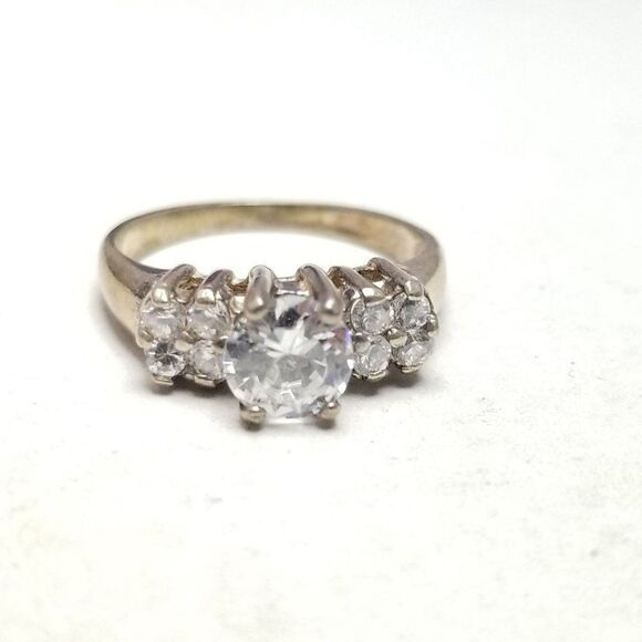 Vintage Sterling Silver Sparkly Rhinestone Cluster Ring, Size 7 1/2 Band, Estate - Picture 9 of 9